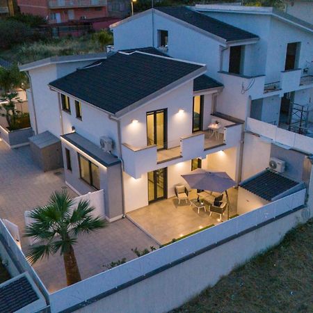 Vile Home - Intera Villa Favara Exterior foto