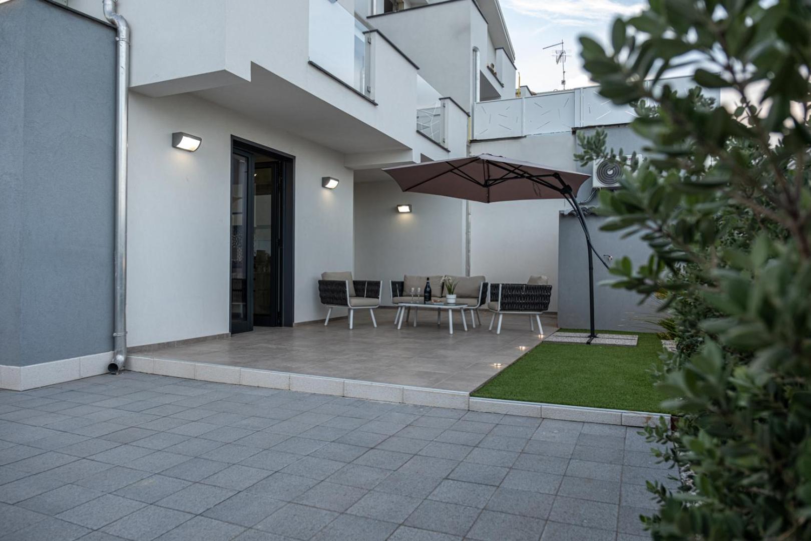Vile Home - Intera Villa Favara Exterior foto