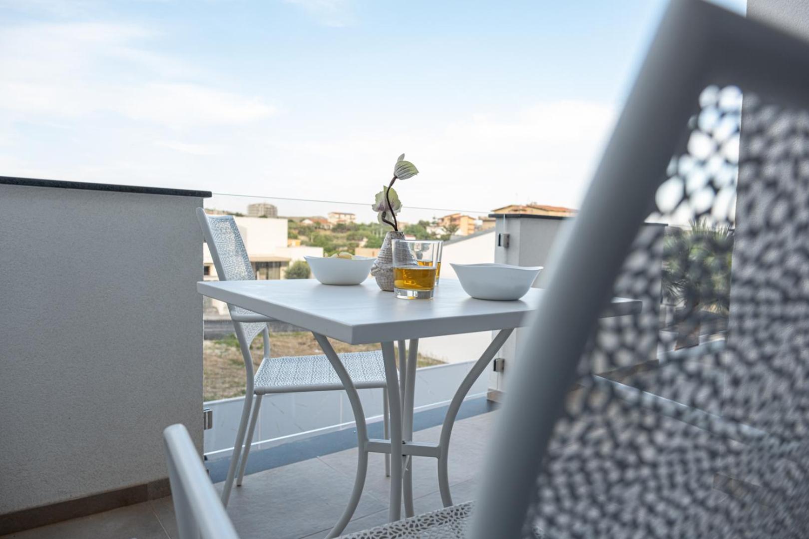 Vile Home - Intera Villa Favara Exterior foto